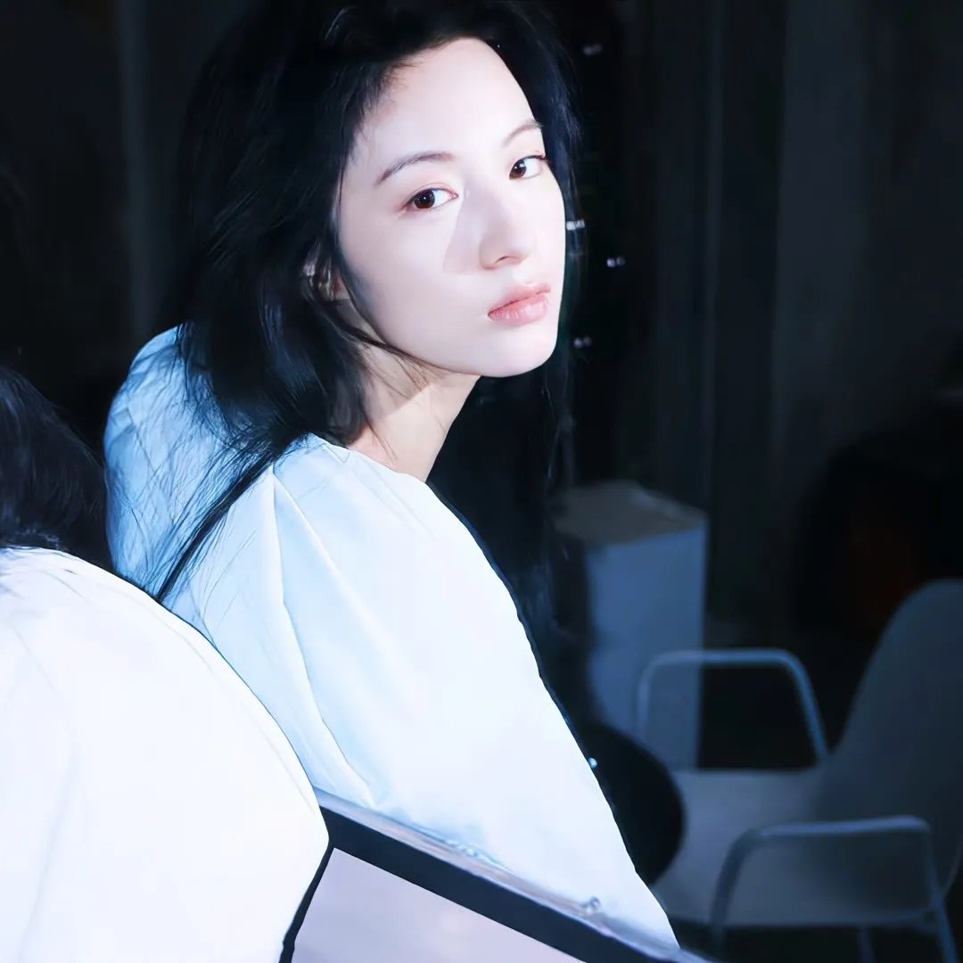 卧底巨星粤语